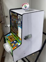 Máquina Mario Acrílica – Versión Original Medio Mueble - Imagen 3