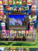 Máquina Mario Acrílica – Versión Original Medio Mueble - Imagen 2