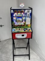 Máquina Mario Acrílica – Versión Original Medio Mueble