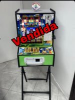 Máquina Mario Acrílica – Versión Original Medio Mueble