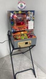 Maquina  #5 Pagamoneda copa de oro - Imagen 2